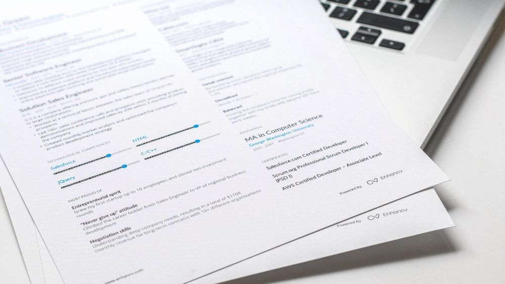 Language Skills on Resume: How to Explain Proficiency & Fluency