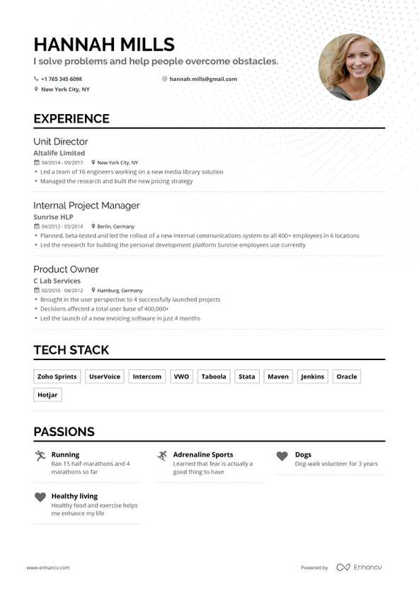 CV d'une page réalisé avec le créateur de CV Enhancv